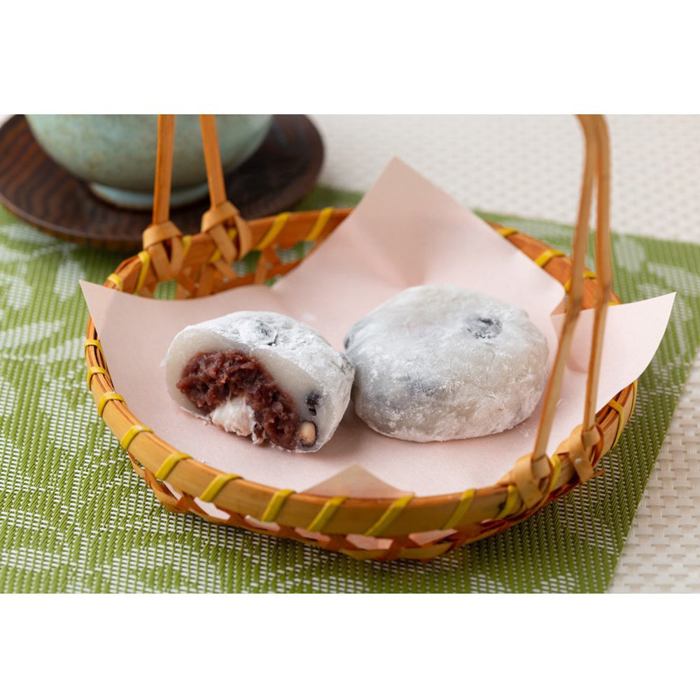 岡山 大正9年創業「おもちの黒川」豆塩大福 12個入り