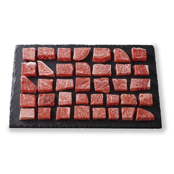 国産黒毛和牛 角切りステーキ用(モモ600g)