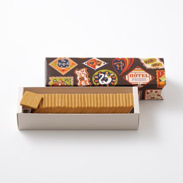 ピエール・エルメ・パリ キャレ ショコラ ブロン ア ラ フルール ド セル (30枚)