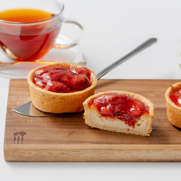 【母の日ギフト】Mホシフルーツ　あまおう苺のチーズケーキタルト　５個