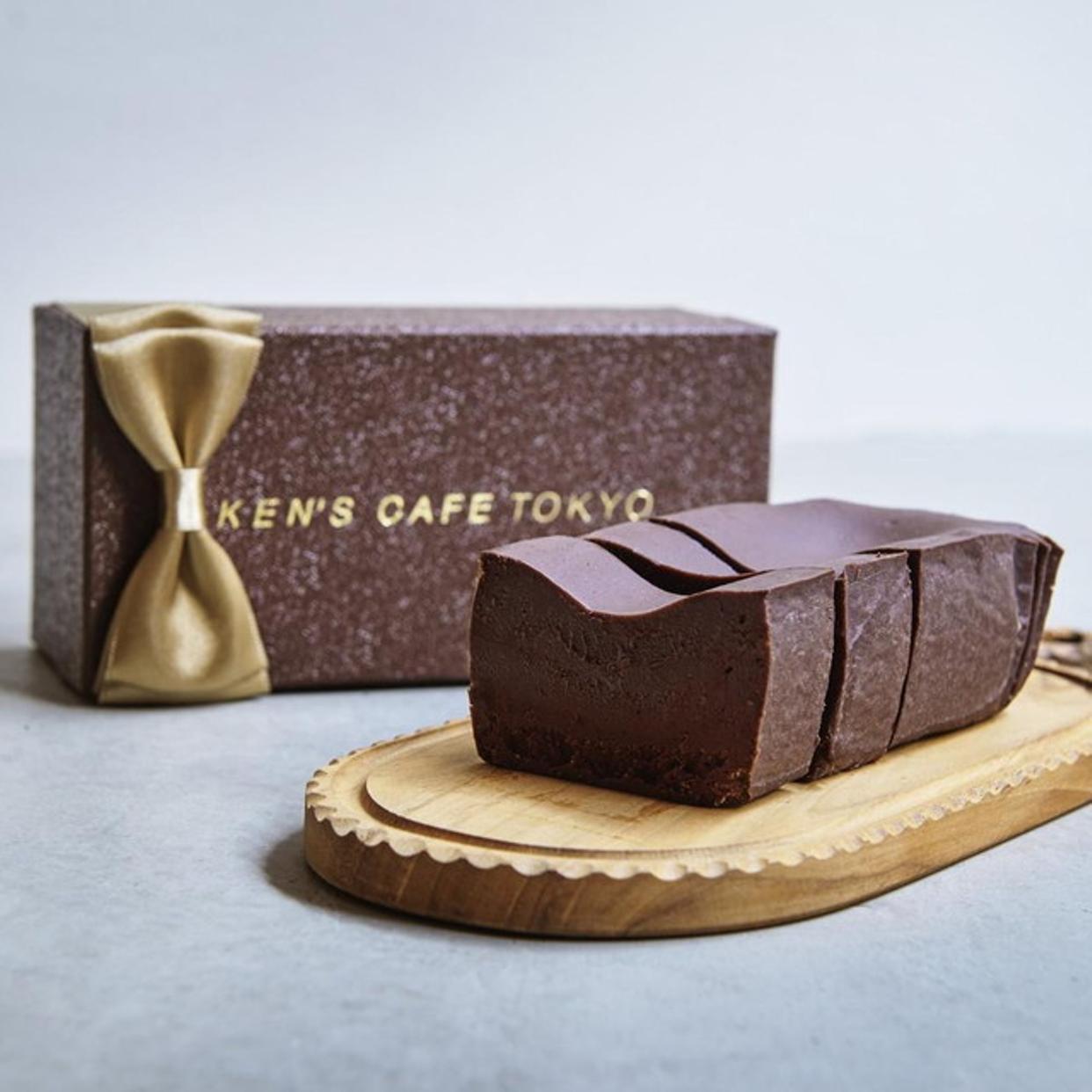 【ギフトカード】ケンズカフェ東京 ギフト 特別セットB(特撰ガトーショコラ、ペカンナッツ2種)