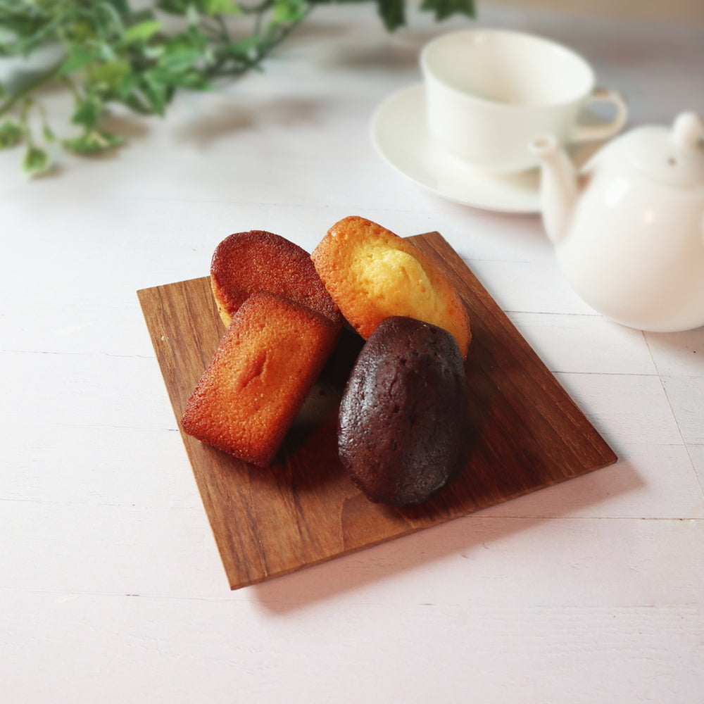 【ギフトカード】1802年パリ創業　ダロワイヨ　ドゥミセック詰め合わせ 12個