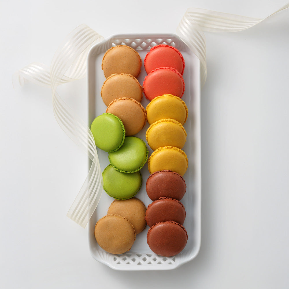 【ギフトカード】1802年パリ創業　ダロワイヨ　マカロンラスク 18枚