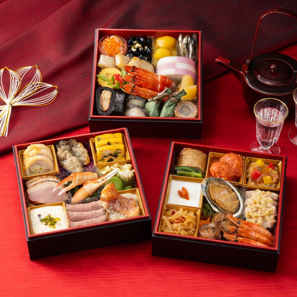 【2026年おせち予約】ホテルオークラ 和洋中おせち 39品 3段 (3~4人前)