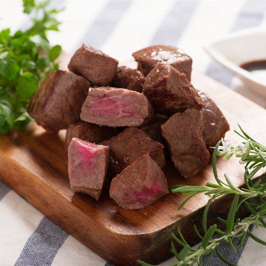 岐阜　飛騨牛ステーキセット　(モモステーキ300g・モモサイコロステーキ150g)