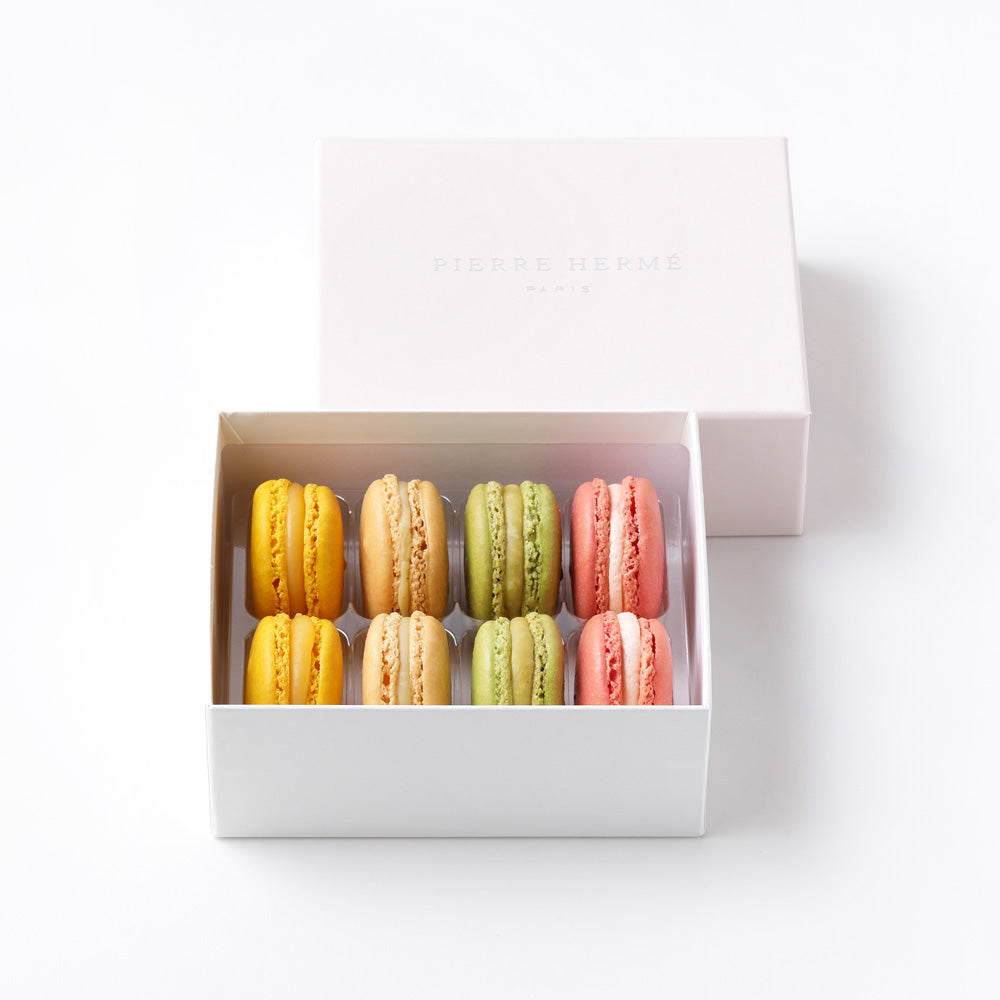 【ギフトカード】ピエール・エルメ・パリ マカロン 8個詰合わせ