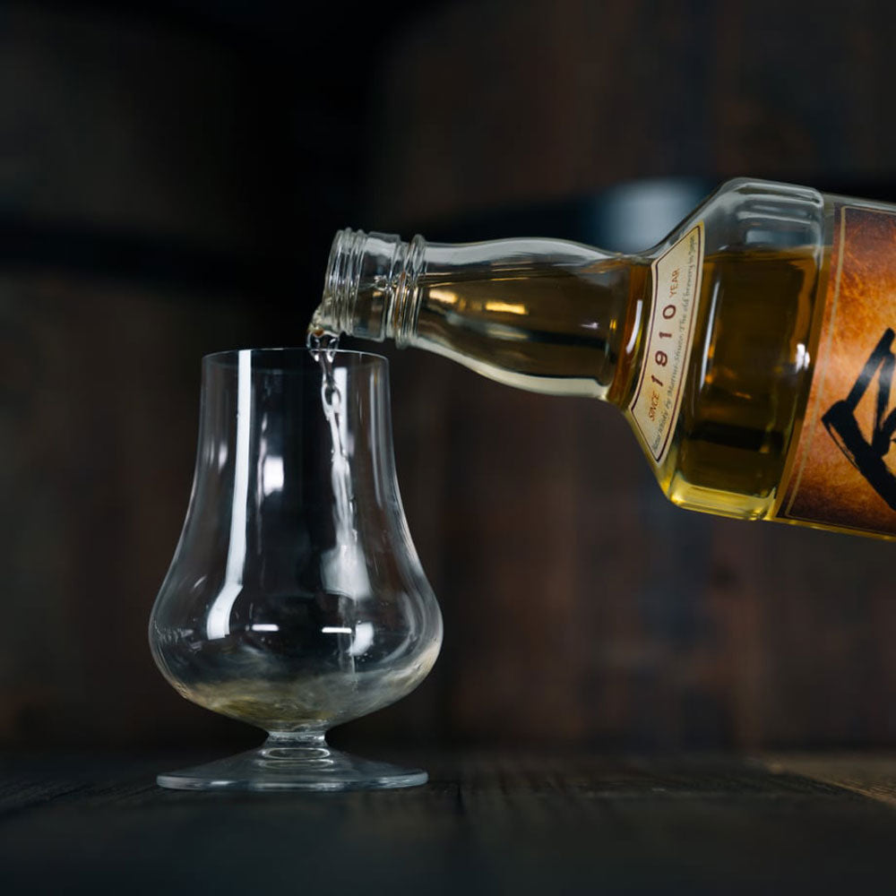 【ギフトカード】明治43年創業 倉吉蒸留所 倉吉シェリーウイスキー 700ml