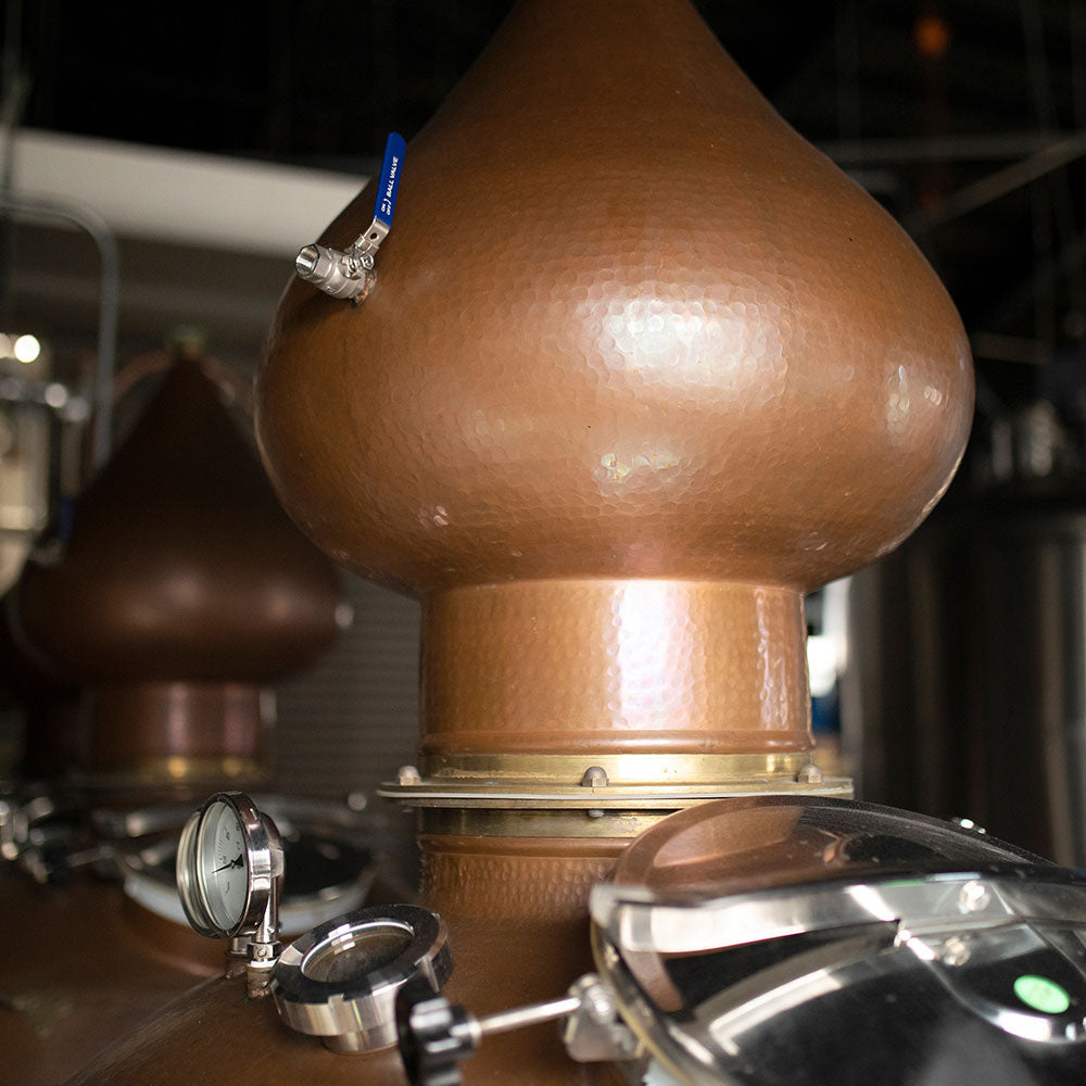 【ギフトカード】明治43年創業 倉吉蒸留所 ピュアモルトウイスキー 倉吉 長期熟成８年 700ml