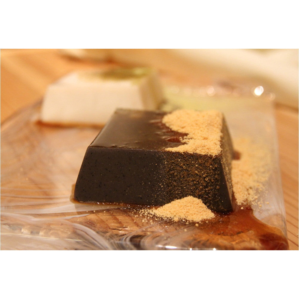 【母の日ギフト】奈良　茶寮｢桜庵｣和スイーツ胡麻豆腐セット　白胡麻豆腐100g×6、黒胡麻豆腐100g×6、黒糖蜜10g×12、きなこ3g×12